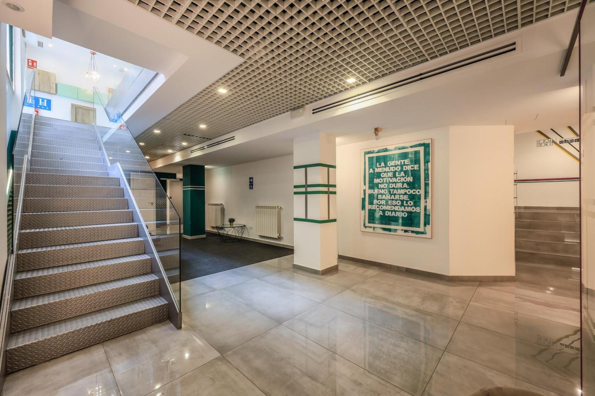 Amazinn Places Blasco De Garay 113 Madrid Exterior photo
